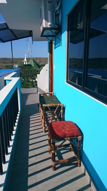 Casa De Celeste Puerto Baquerizo Moreno Exterior foto